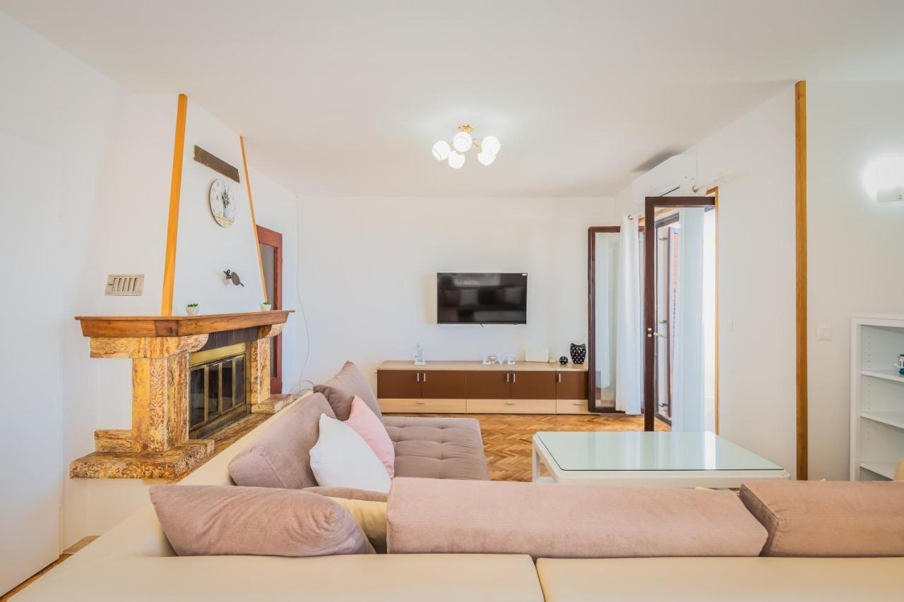 Adriatic Seaview Apartment Omis Exterior photo